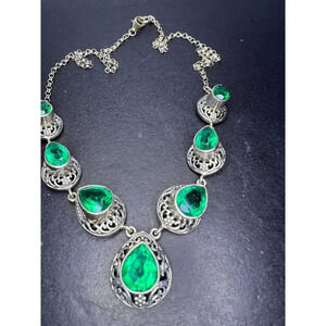 The Green Queen Quartz and sterling silver necklace